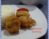 Foto langkah ke 5 dari resep Perkedel kentang.