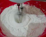 Foto langkah ke 4 dari resep Butter Cream Lembutt Dan Kokoh(gak ngendal dilidah).