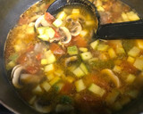 Foto del paso 2 de la receta: Sopa de calabacitas y poblanos