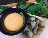 รูปขั้นตอนการทำที่ 1 ของ กุ้งแชบ๊วยผัดไข่นุ่ม