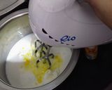 A picture of step 4 of Pineapple milk shake.