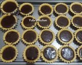 Foto langkah ke 9 dari resep Pie Brownies dengan Shiny Crust.
