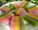 Foto langkah ke 7 dari resep Lapis rainbow 🌺.
