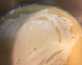 Foto del paso 2 de la receta: Gelatina de fresa con tres leches