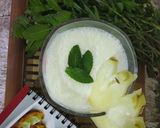 A picture of step 3 of Pineapple milkshake.