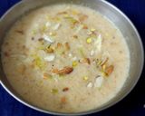 A picture of step 4 of Bread kulfi.