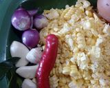 Foto langkah ke 1 dari resep Dadar jagung simple.