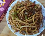 A picture of step 3 of Udon and Veg.