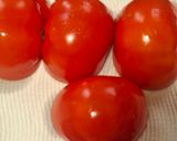 Foto del paso 2 de la receta: Jitomates rellenos de requesón