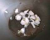 Hình bước làm 2 của món 🌱 Bún Tàu Trộn Nấm Xào Giá Chay (Vegan)