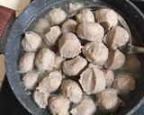 Foto langkah ke 3 dari resep Bakso Sapi Kenyal & Anti gagal.
