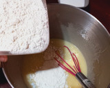 Foto del paso 2 de la receta: Bizcochuelo de Limón🍋 con Dulce de Leche🍯💞