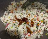 Foto langkah ke 3 dari resep Nasi Goreng Kecombrang.