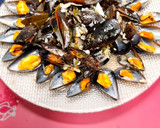 Foto del paso 4 de la receta: Mejillones al vino blanco