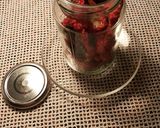 Foto del paso 11 de la receta Tomates secos sabor anchoas y albahaca en aceite