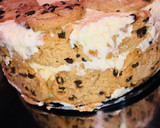 Foto del paso 8 de la receta: Pastel De Nieve de Vainilla con Galletas Chispas de Chocolate