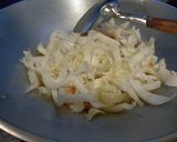 Foto langkah ke 3 dari resep Kaldu Udang Original With Sambal Bangkok & sawi, tahu Spesial.