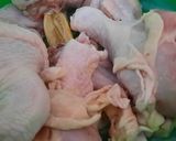 Foto langkah ke 1 dari resep Ayam goreng kecap pedas.
