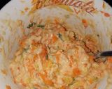 Foto del passaggio 2 della ricetta Frittelle di fiori di zucca di Nonna Mela