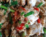 รูปขั้นตอนการทำที่ 4 ของ ปูผัดผงกะหรี่