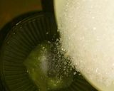 A picture of step 3 of Ginger_fanta_moctail.
