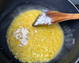 Foto langkah ke 5 dari resep Spaghetti Brûlée.