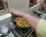 દૂધી ના મુઠીયા (Dudhi Muthiya Recipe in Gujarati) રેસીપી સ્ટેપ6ફોટો
