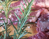 Foto del paso 4 de la receta: Entraña ahumada al romero