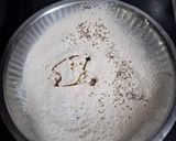 A picture of step 2 of Aloo Paratha.