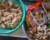Foto langkah ke 1 dari resep Tumis Tahu Sederhana.
