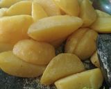 Foto langkah ke 9 dari resep Kroket kentang / Pergedel kentang isi sosis #16.