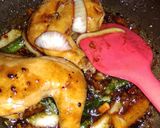 Foto langkah ke 3 dari resep Ayam Lada Hitam #RabuBaru#BikinRamadhanBerkesan.