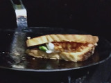 Sabudana Tikki Chilli Sandwich