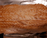 Foto del paso 3 de la receta: Salmón al horno, espárragos verdes y salsa de yogur, pepino y eneldo