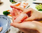 Hình bước làm 9 của món Tự làm Sushi nắm nigirizushi tại nhà