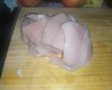 Foto del paso 2 de la receta: Pollo en salsa de cebolla