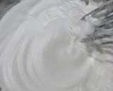 Foto langkah ke 4 dari resep Bolu tape singkong keju.