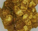 A picture of step 2 of Paneer Pepper Masala.