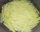 Foto langkah ke 2 dari resep Kentang Goreng (French Fries) ala Najah.