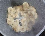 Foto del paso 1 de la receta: 🍌🌰Banana tibia con ricota y frutos secos 🌰 Desayuno invernal🌰🍌
