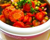 गाजर मटर की सूखी सब्जी (gajar matar ki sukhi sabzi recipe in Hindi) रेसिपी चरण 3 फोटो