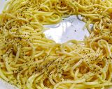 Foto del paso 1 de la receta: GULASH De Pollo,🍝sobre Espaguettis...!