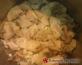 Φιλετάκια κοτόπουλου με μανιτάρια και κρασί φωτογραφία βήματος 3