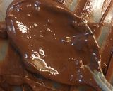 Foto del paso 11 de la receta Bizcocho de yogur de coco con cobertura de chocolate negro 🥥🍫