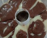 Foto langkah ke 8 dari resep Puding marmer.