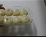 A picture of step 6 of Coriander Buns.