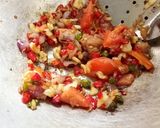 Foto langkah ke 5 dari resep Tongkol suwir kemangi.