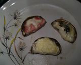 Foto del paso 5 de la receta: Hongos rellenos con quesos (3 variantes)