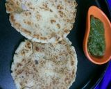 A picture of step 8 of Suji Aloo paratha.