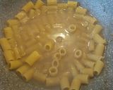 Foto del passaggio 4 della ricetta Pasta alla crema di canocchie